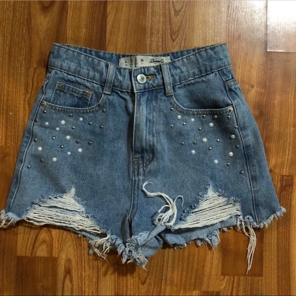 Denim & Co Studded & Pearl Distressed Jean Shorts - Picture 1 of 3